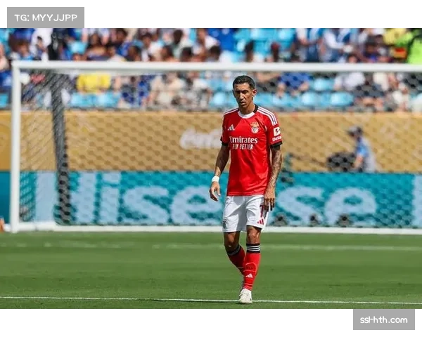 本菲卡发布葡体与迪马利亚进球对比质疑裁判判罚差异